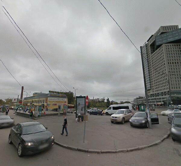 Отделение Банка Москвы по адресу ст. м. «Площадь Революции»