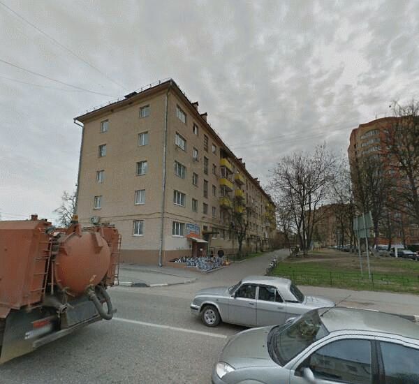 Отделение Сбербанка России по адресу г. Истра, пл. Революции, д. 5