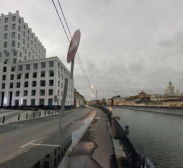 Отделение банка Огни Москвы по адресу Озерковская наб., д. 26