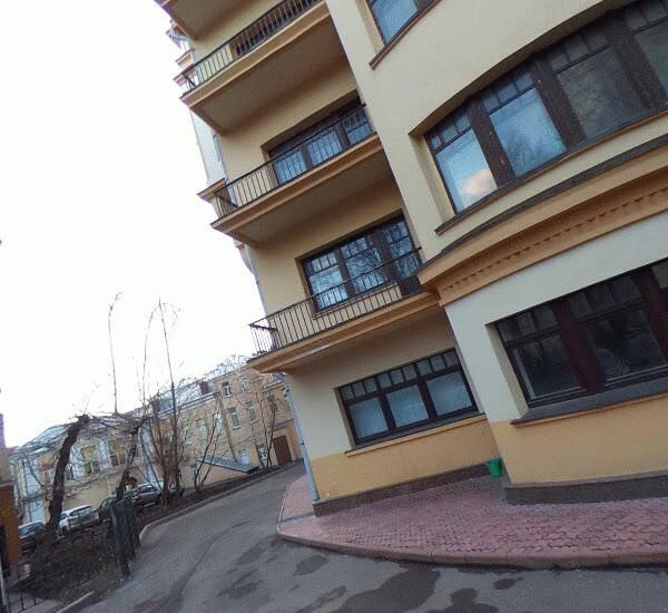 Отделение Владпромбанка по адресу г. Москва,  1-й Хвостов пер.,  д. 3а,  стр. 2