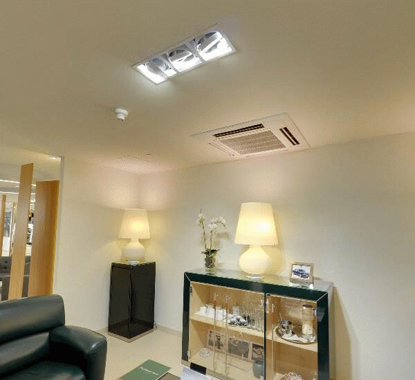 Отделение Банк «Информпрогресс» по адресу г. Москва,  ул. Никольская,  д. 19—21/1