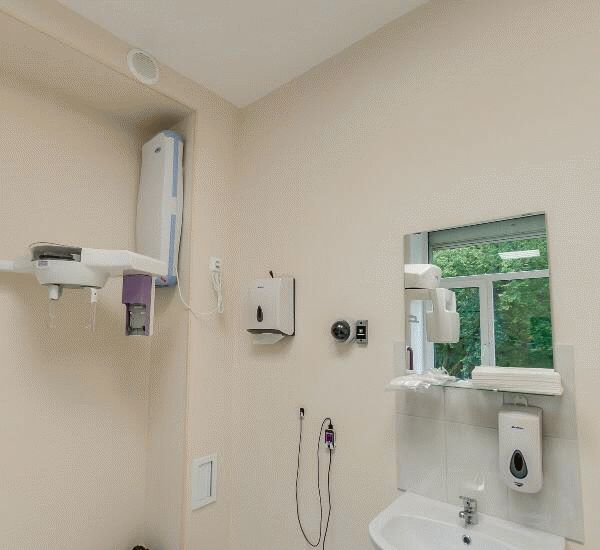 Отделение банка Ренессанс Кредит по адресу г. Москва,  Варшавское ш.,  д. 72,  корп. 2