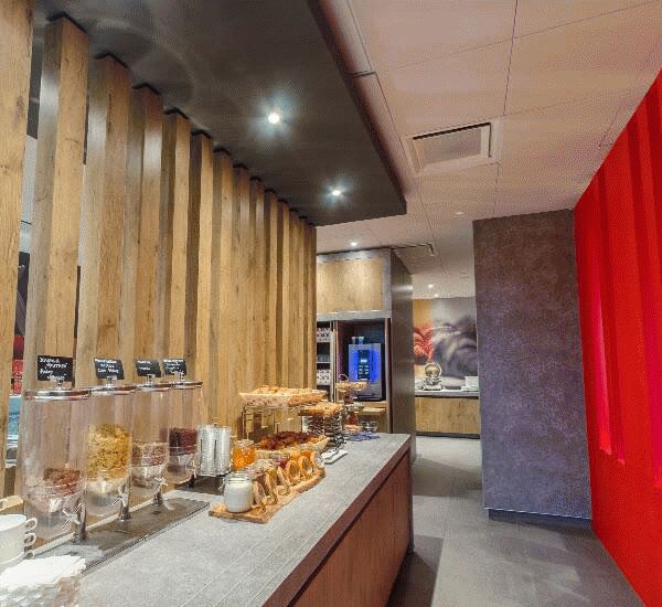 Отделение Торгового Городского Банка по адресу г. Москва,  ул. Киевская,  д. 2