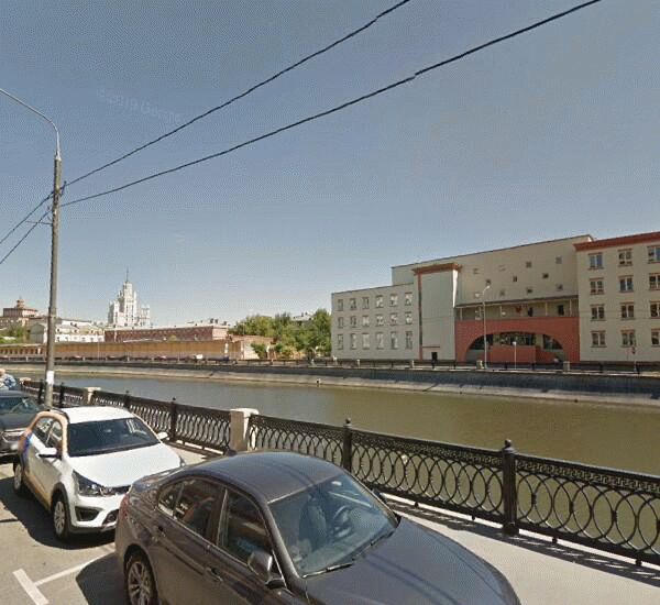 Отделение АК Барс Банка по адресу наб. Озерковская,  д. 26