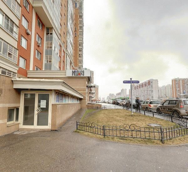 Отделение банка ВТБ по адресу просп. Мичуринский,  д. 34