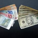 Начало апреля совпадет с высокими курсами обеих мировых валют