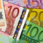 Стоимость евро может превысить 75 рублей