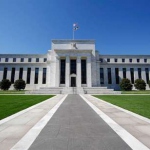 Федрезервом США сохранена базовая ставка в 1-1,25% годовых