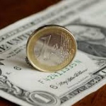 Счет в пользу рубля - четыре к двум