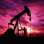 Цена за баррель нефти Brent впервые с ноября 2014-го превысила 78 долларов