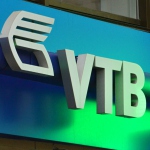 ВТБ пристально изучает банк «Возрождение»