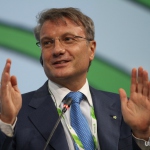 Греф развеял слухи о контроле платежей российских граждан