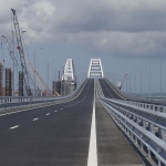 Евросоюз из-за строительства Керченского моста добавил в санкционный список шесть новых компаний 