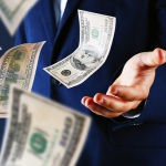 Отток средств оказался под санкциями