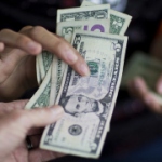 Иран и Ирак не будут торговать между собой в валюте США