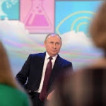 Путин обратился к молодежи с призывом идти в бизнес не для «заколачивания бабок»