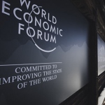 В Давосе организаторы форума поприветствовали участие делегации из России