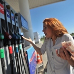 Президент дал обещание, что цены на бензин в 2019 году не подскочат