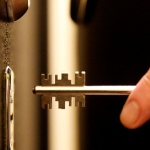 Раскрытие банками данных клиентов