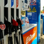 Козак сообщил об отсутствии опасений по поводу роста цен на бензин с 1 апреля