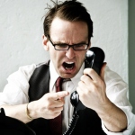 Коллекторы хотят проверять телефоны должников через базу ЕСИА