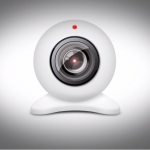 Роскачество посоветовал заклеивать камеру и микрофон на ноутбуке 