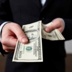 Заемщики будут иметь возможность выкупать долги по кредитам с дисконтом