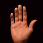 Amazon презентовала устройство с помощью бесконтактной оплаты ладонью