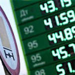 СберБанк прогнозирует продолжение повышения цен на бензин в будущие месяцы