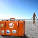 Опрос: провести летний отпуск дома планирует почти каждый третий житель России