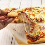 Аферисты придумали схему с «бесплатной пиццей» от крупных банков