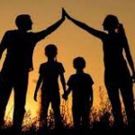 Минтруд: в структуре бедности в нашей стране семьи с детьми составляют 80%