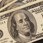 Доллар «подрос» 