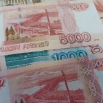 Летом ЦБ завершит разработку новых банкнот номиналом 1000 и 5000 рублей