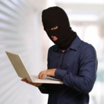 Новая уловка помогает мошенникам обманывать банковских клиентов 